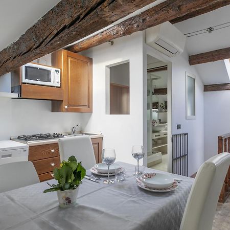 Nice Lovely Attic For 4 Person With Wifi - A/C Venezia Esterno foto